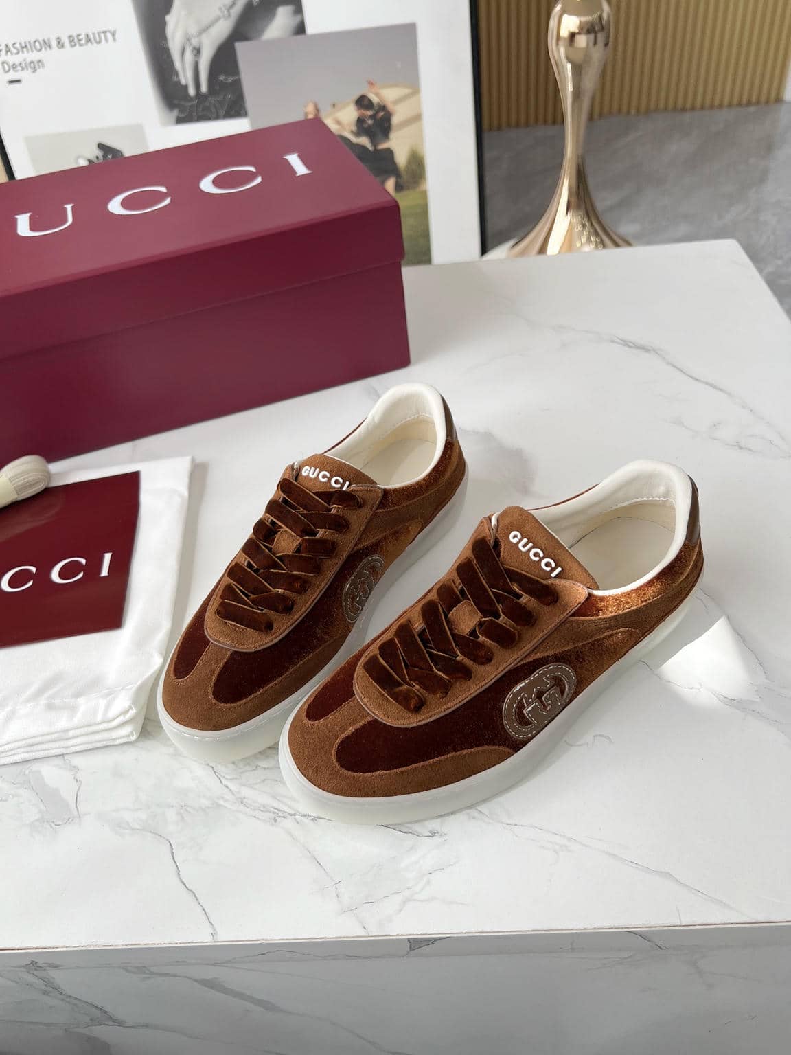 0030 Sneaker
